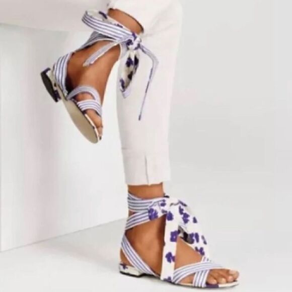 Cabi Tie Up Floral Sandals - Picture 1 of 6